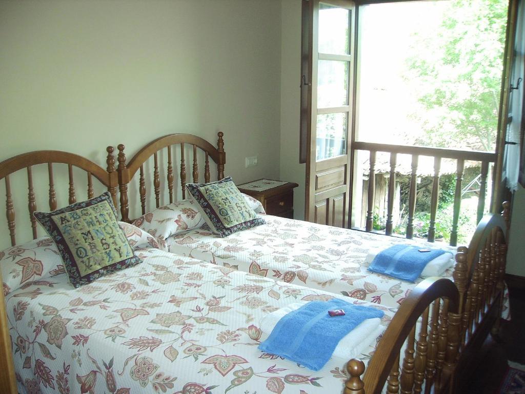 Casa Rural Josefina Aliezo Habitación foto